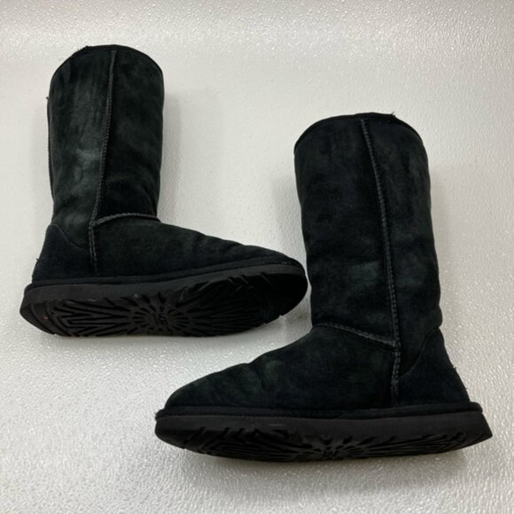 UGG Australia Classic Tall Black Leather Boots S/N 5815 Women’s US Size 5 - Picture 4 of 5